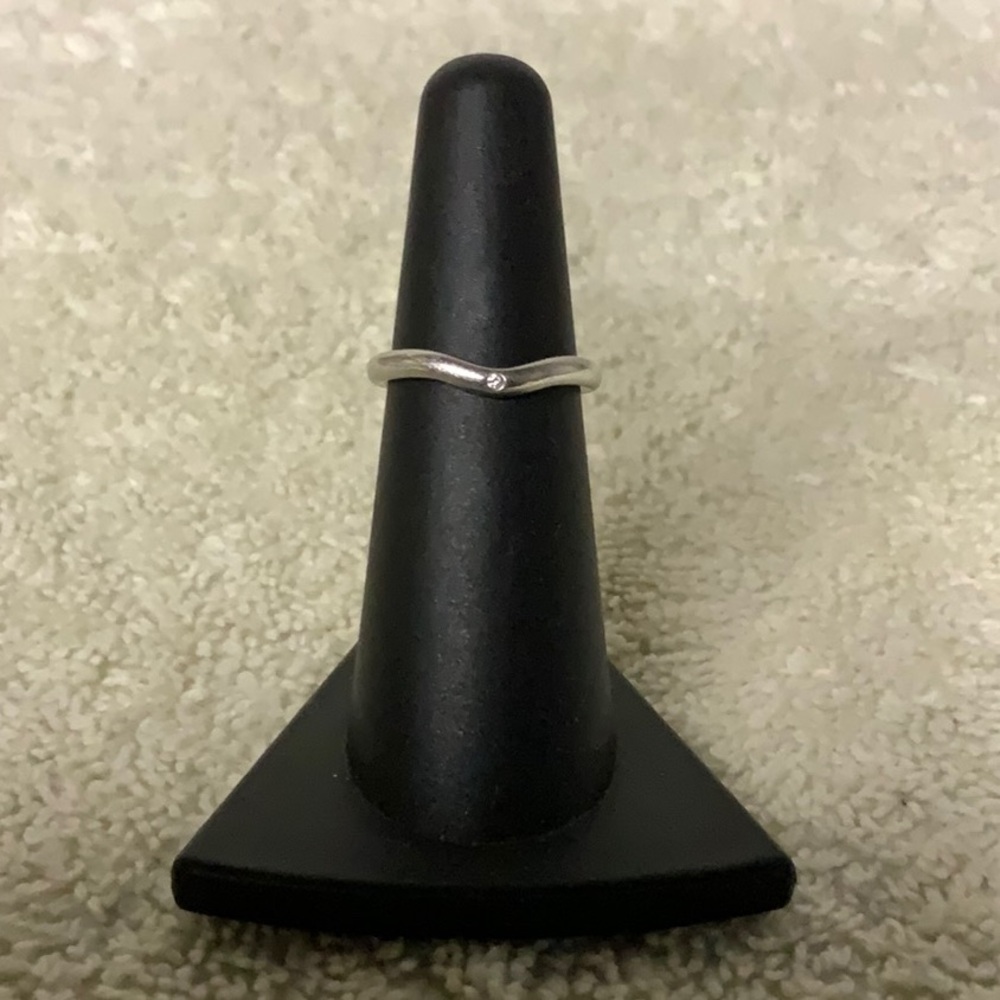 Tiffany&Co Elsa Peretti Curved Platinum and Diamond Ring (sz 5.25)